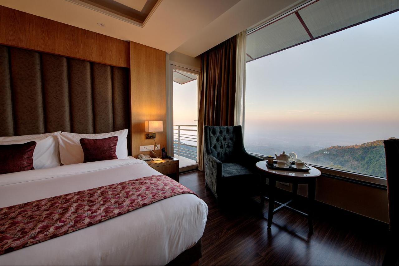 Best Western Plus Revanta Mcleod Ganj Дхарамсала Екстериор снимка