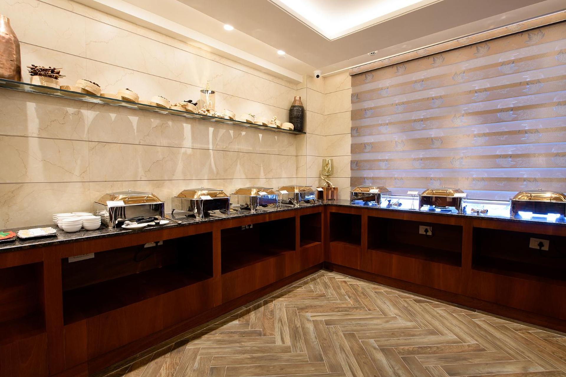 Best Western Plus Revanta Mcleod Ganj Дхарамсала Екстериор снимка